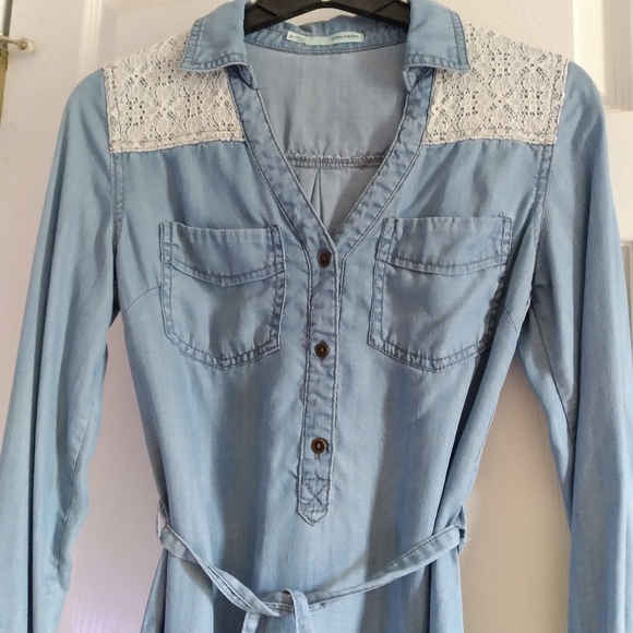 Adorable Denim Mini Dress - Picture 3 of 6